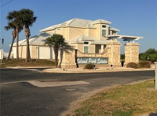 142 Frontside Dr, Corpus Christi, TX 78418