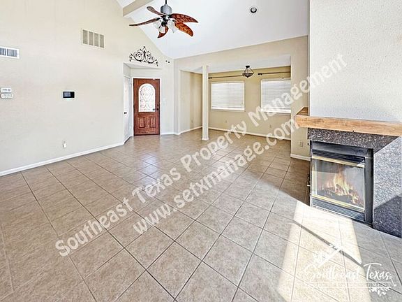 4th image of 941 Green Meadow St