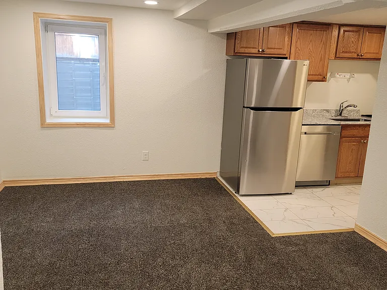 1409 E 22nd Ave #1B — Photo 6