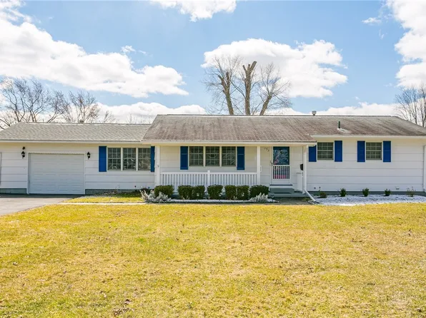 153 Cattaragus Dr, Rochester, NY 14623