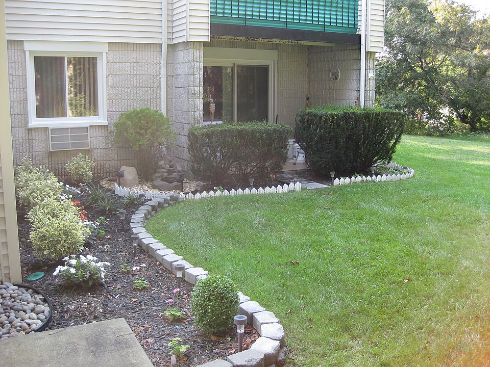 1st image of 26 Richmond Blvd Unit 2B