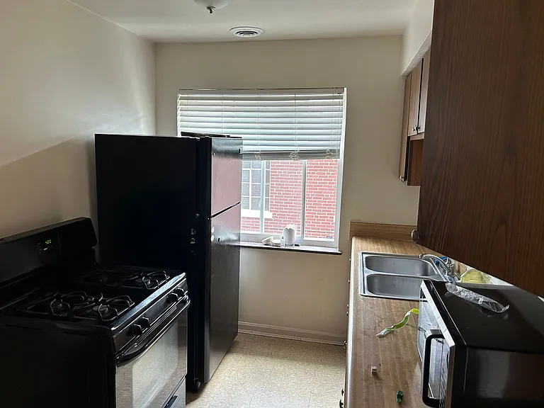 6622 Ravenal Ct — Photo 4