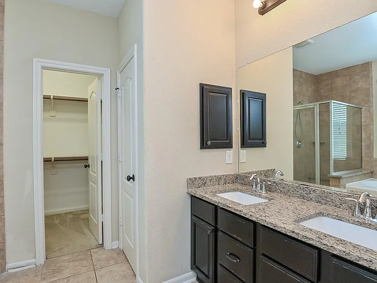 6026 Baileys Run Ln — Photo 20