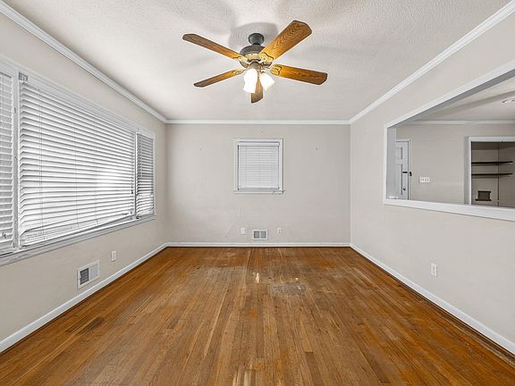 4th image of 299 McAbee Rd