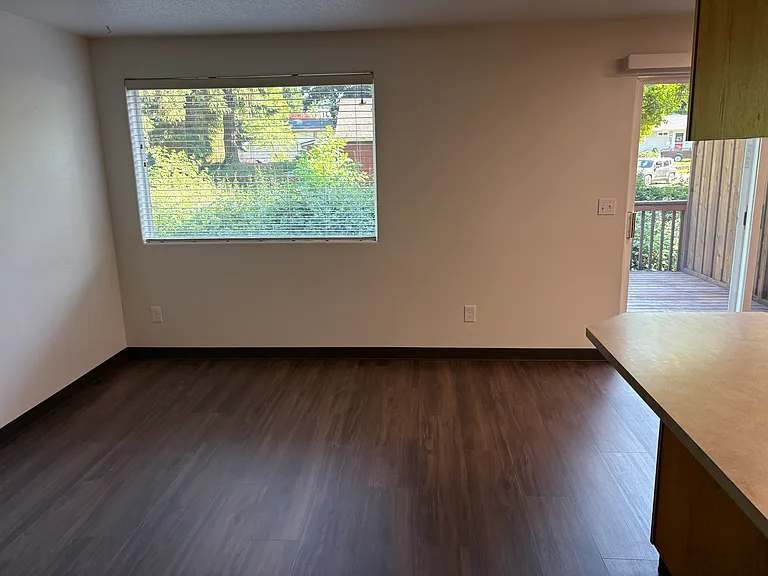 701 Birch St #3 — Photo 9