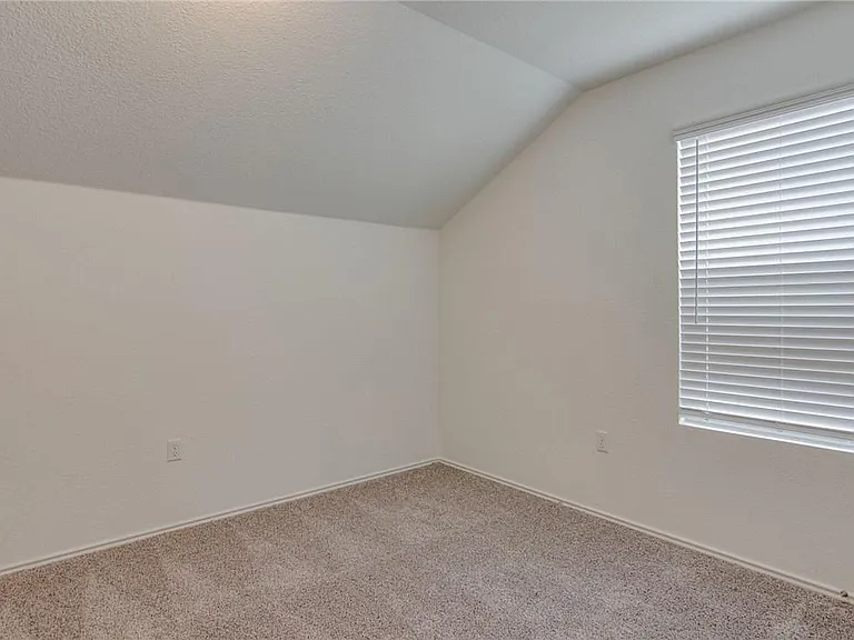 6721 Hartlage St — Photo 25