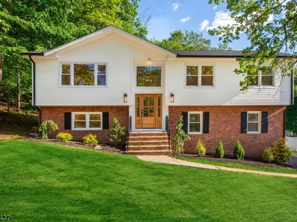 13 Arverne Rd, West Orange Twp., NJ 07052