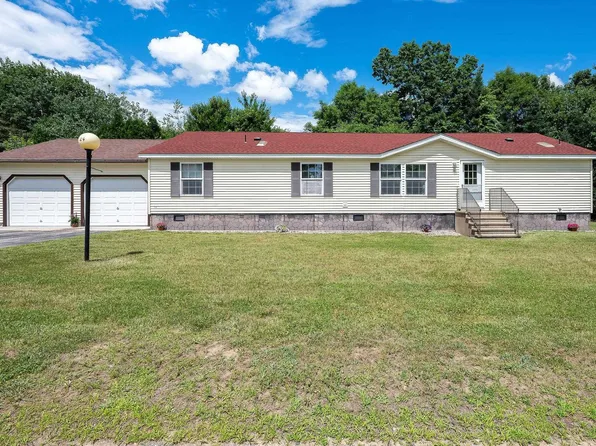 29 Sagebrush Drive, Rochester, NH 03867