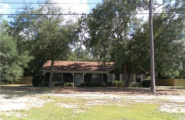 1st image of 6135 Katrina Dr