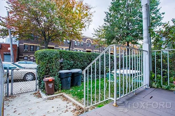 Rented by Oxford Property Group | media 29