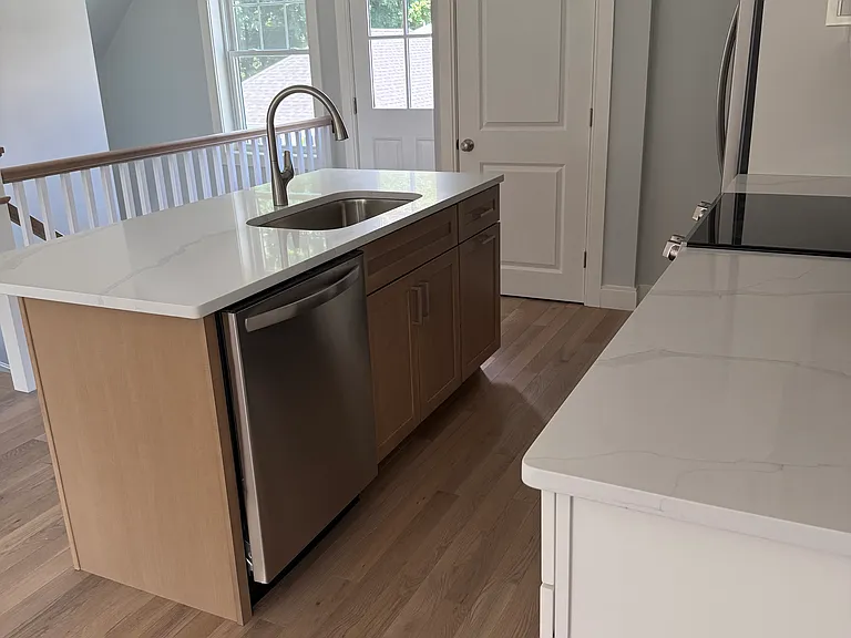 95 Prospect St #1 — Photo 2