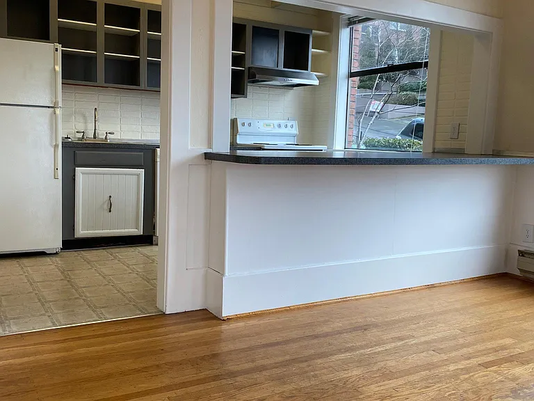 602 Melrose Ave E #301 — Photo 4