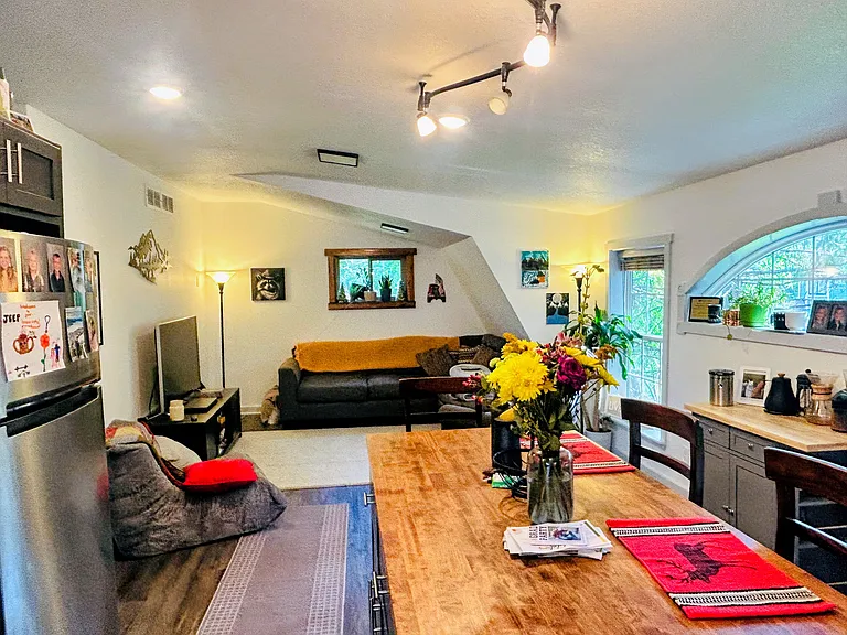 417 Locust St #2 — Photo 7