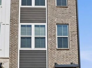 2631 Creekside Dr NW, Atlanta, GA 30318