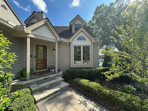 2nd image of 47559 Blue Heron Ct