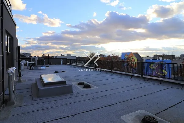 Rented by Yaffa Realty LLC | media 18