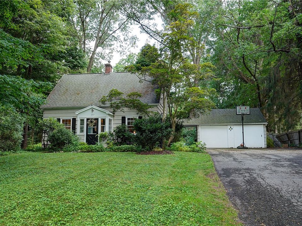 1st image of 157 Ayrault Rd