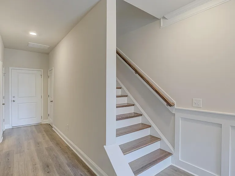 620 Gateway Crossing Ln — Photo 13