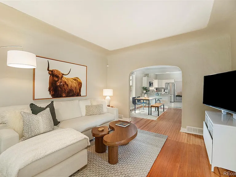 427 S Grant St — Photo 9