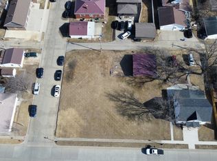 603 S 2nd St, Bellevue, IA 52031