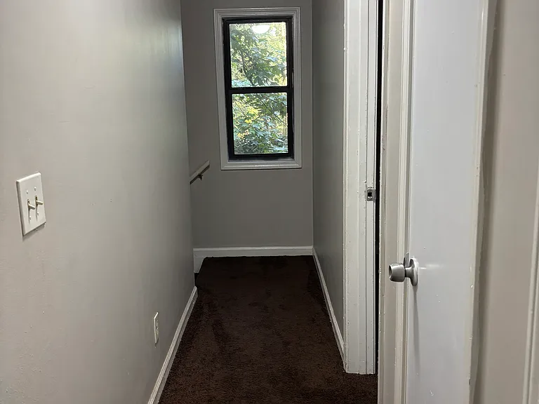 1386 Williamsburg Ln — Photo 18