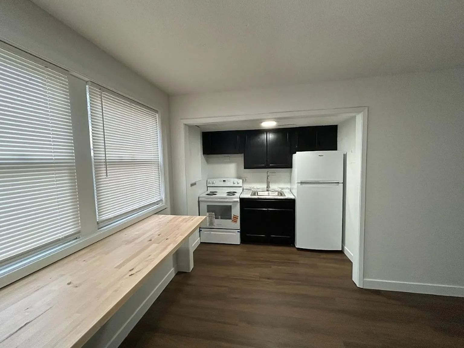 Brickstone Apartments — Photo 4