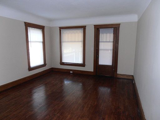 2nd image of 1435 Coutant Ave APT 4