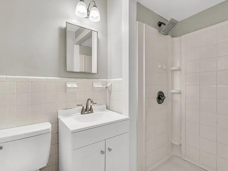 2507 Buckner Ave — Photo 14