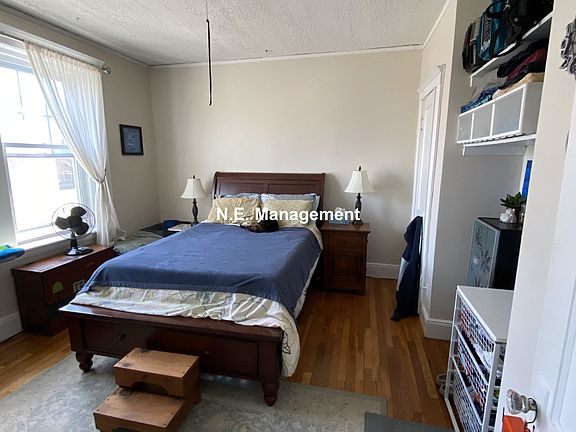 5th image of 339 S Huntington Ave APT 10