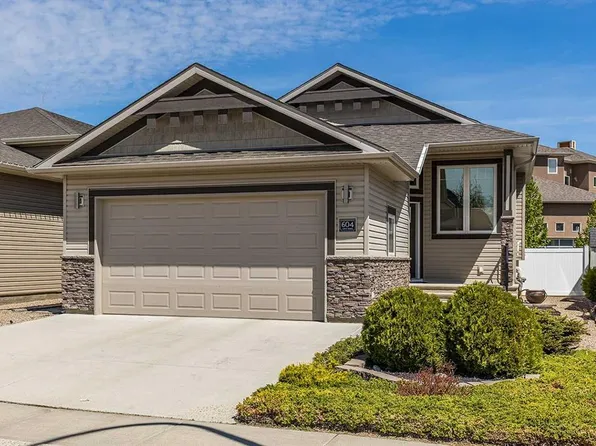 604 SW Vista Dr SE, Medicine Hat, AB T1B 0N1