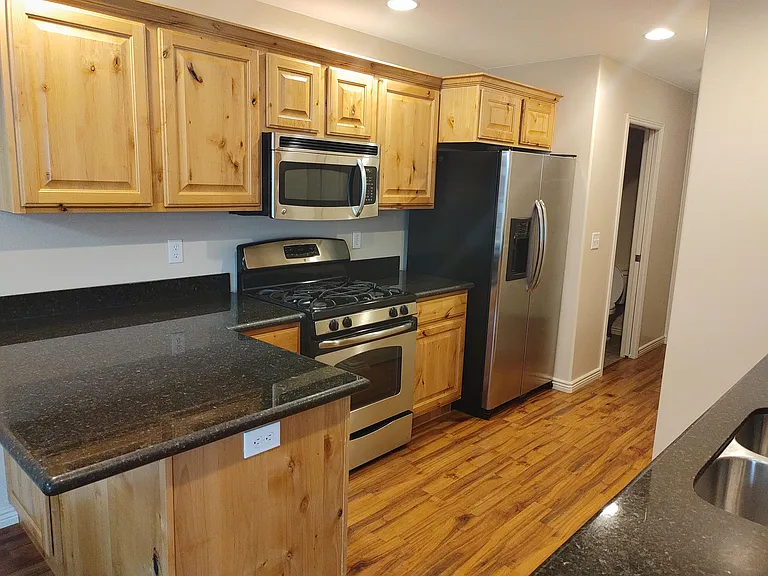 104 Seminole Dr #1 — Photo 9