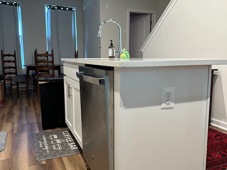 19 Anthem St — Photo 14