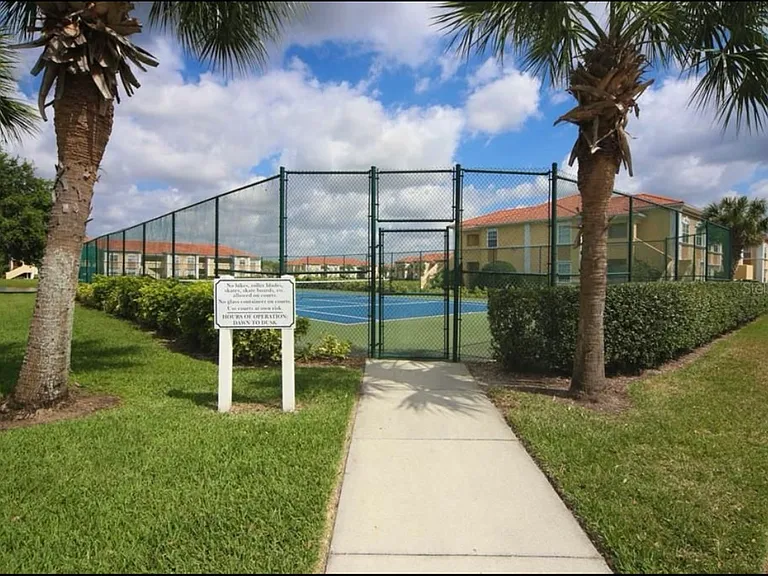 1010 Villagio Cir #108 — Photo 26