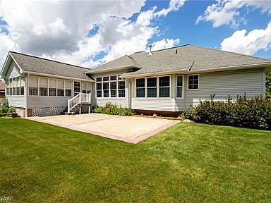 726 Homestead Pointe Dr, Orrville, OH 44667 | Zillow