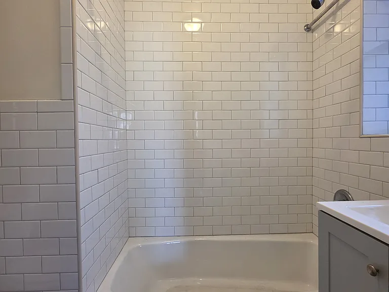 497 Van Cortlandt Park Ave #4L — Photo 8