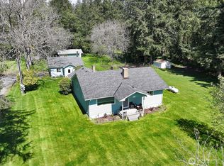 397 Lagoon Point Road, Greenbank, WA