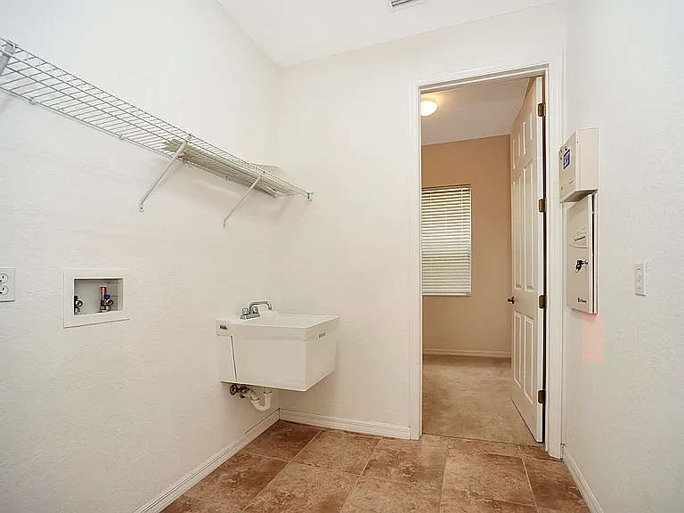 4859 Chastain Dr — Photo 11