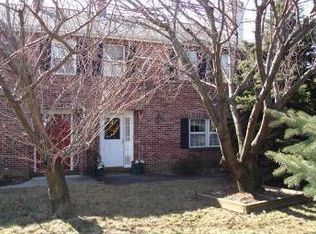 4 Colonial Ct, Conshohocken, PA 19428