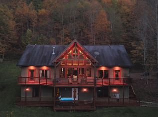 643 Knob Dr, Slatyfork, WV 26291