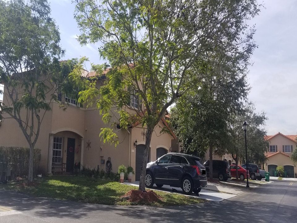 2nd image of 15266 SW 37th Ter
