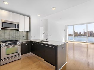 2 2nd St APT 1804, Jersey City, NJ 07302