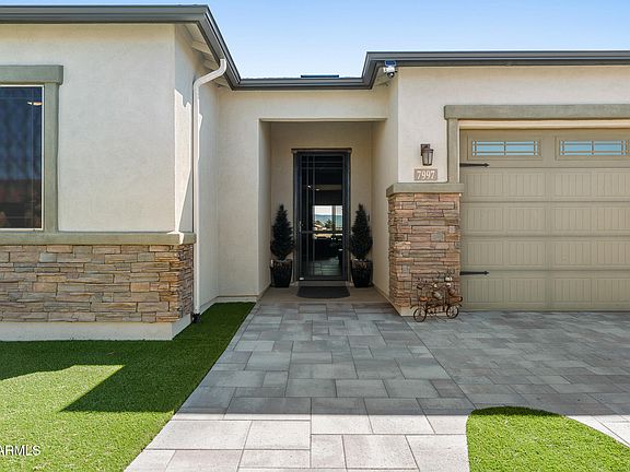 3rd image of 7997 E BELLA VISTA Lane