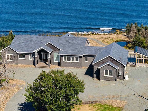 2nd image of 458 Ketch Harbour Rd