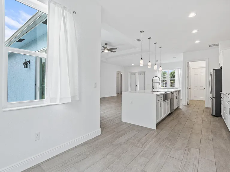 2865 SW Seaside Rd — Photo 6