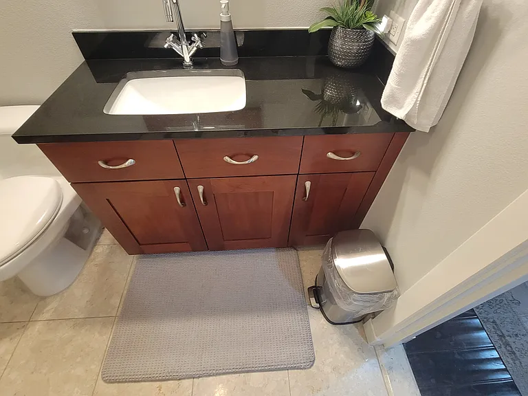 2nd bathroom