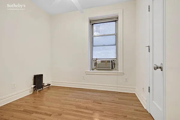 Sold by Sotheby's International Realty | media 8