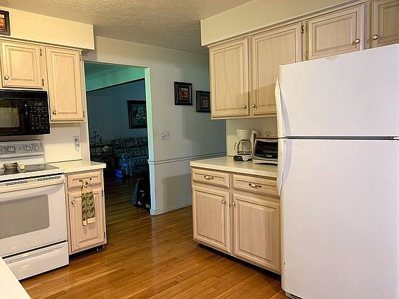 4th image of 19609 Misty Lake Dr