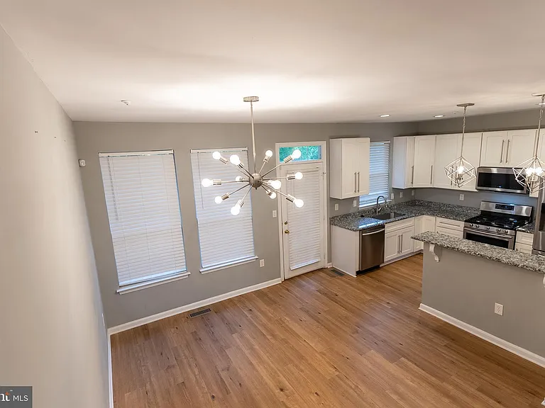 2403 Baikal Loop — Photo 22