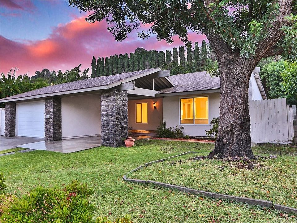 1st image of 1632 Kiowa Crest Dr