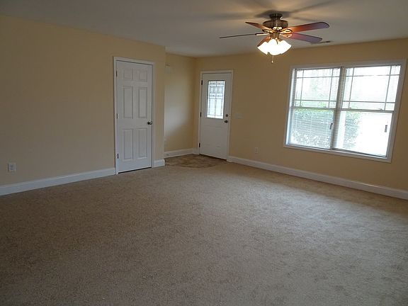 2nd image of 245 Highland Pointe Dr
